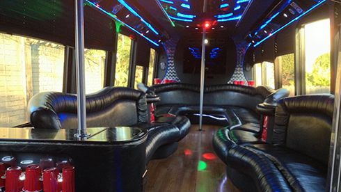 Charter bus rental to have the best wine tours